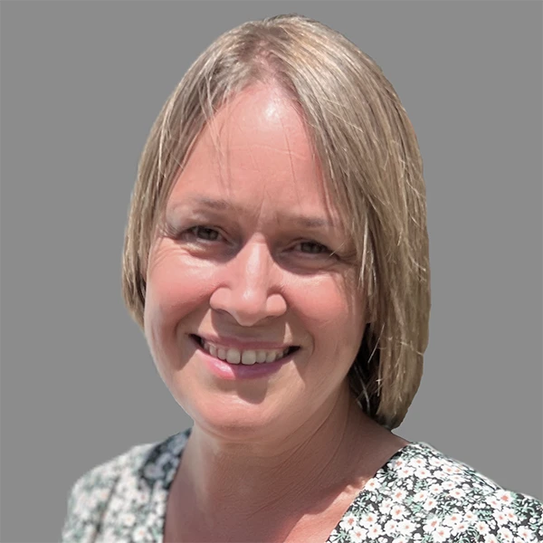 Melanie Saunders
